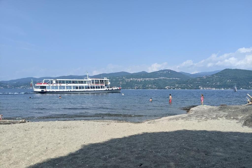Lago Maggiore - Loft Apartment イスプラ エクステリア 写真