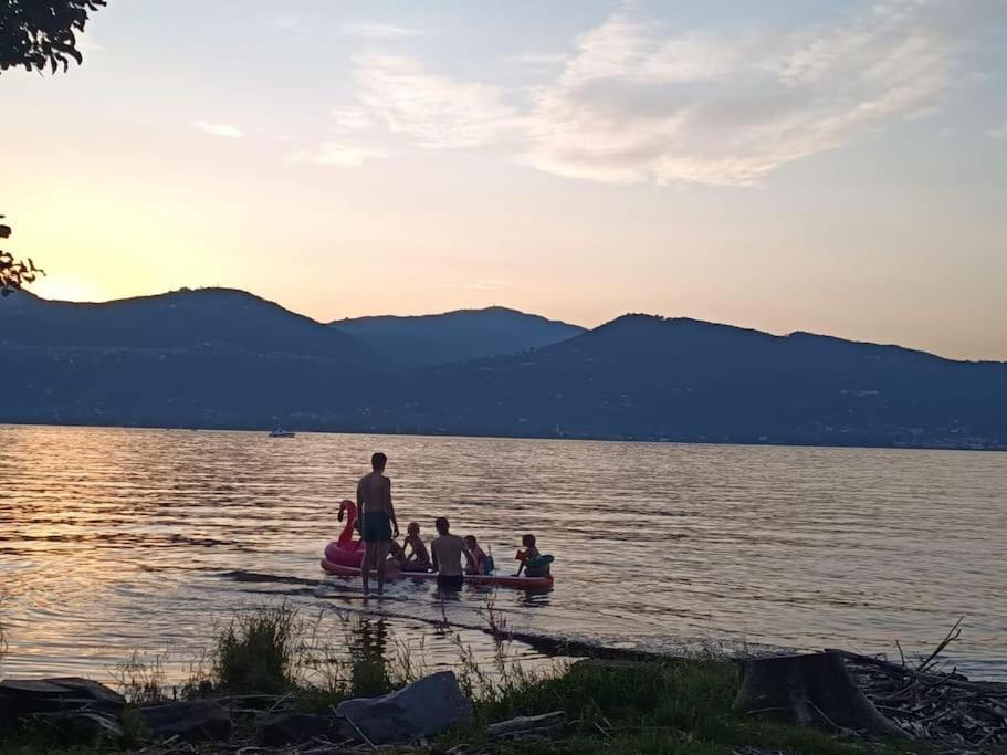 Lago Maggiore - Loft Apartment イスプラ エクステリア 写真